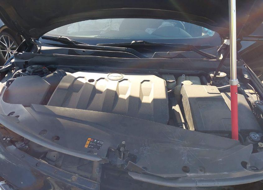 Photo 10 of 2014 Chevrolet Impala 2LT (VIN 1G1125S30EU155059)