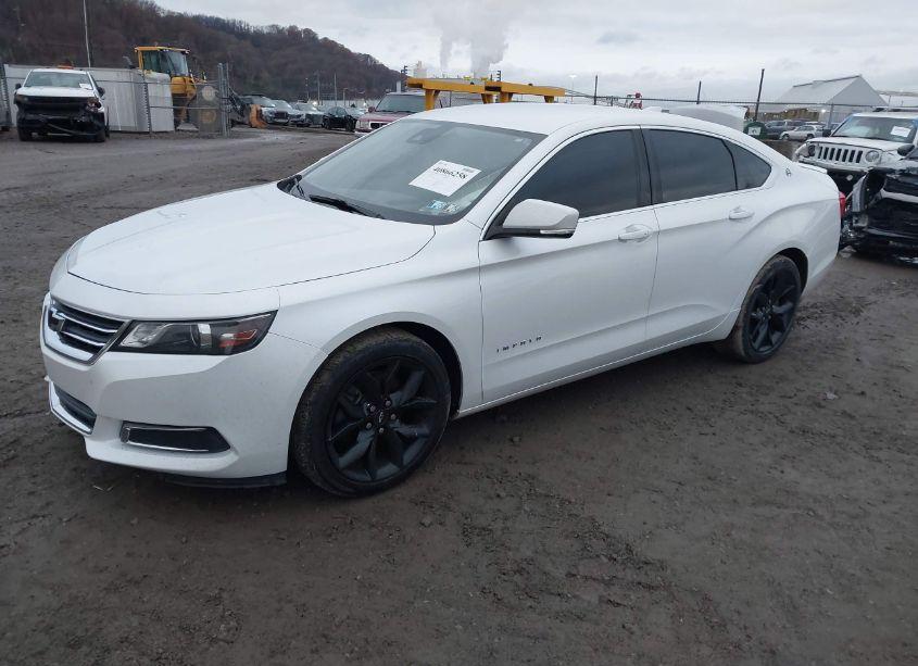 Photo 2 of 2015 Chevrolet Impala 2LT (VIN 1G1125S30FU133046)