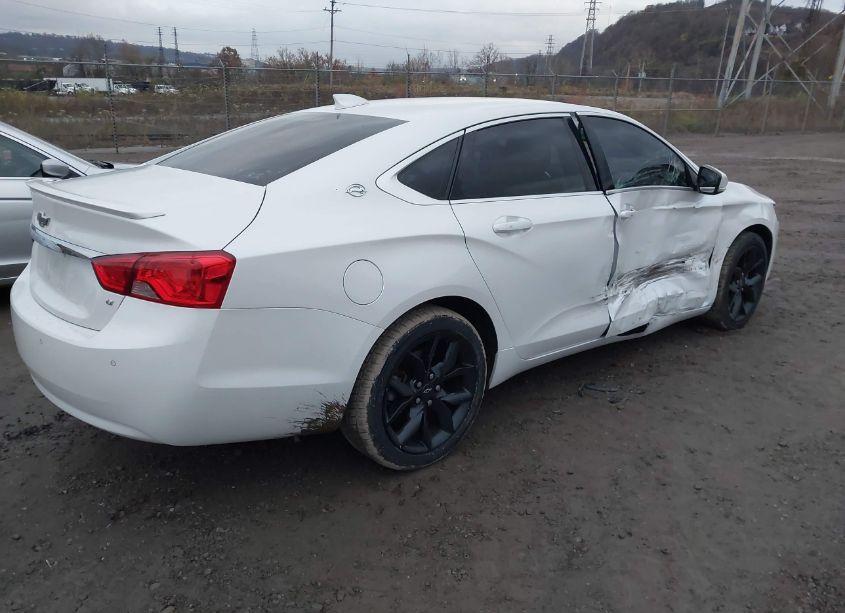 Photo 4 of 2015 Chevrolet Impala 2LT (VIN 1G1125S30FU133046)