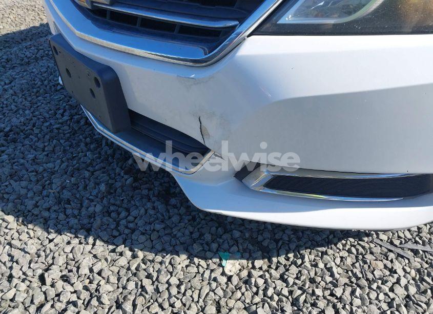 Photo 6 of 2015 Chevrolet Impala 2LT (VIN 1G1125S31FU137994)