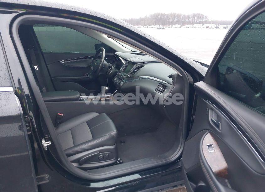 Photo 5 of 2014 Chevrolet Impala 2LT (VIN 1G1125S32EU162675)