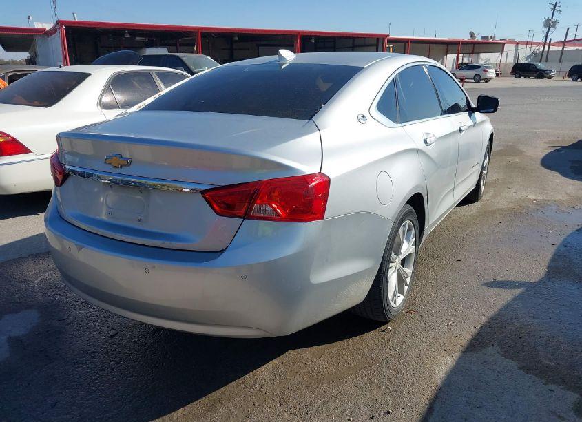 Photo 4 of 2015 Chevrolet Impala 2LT (VIN 1G1125S32FU132626)