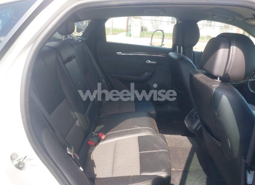 Photo 8 of 2014 Chevrolet Impala 2LT (VIN 1G1125S33EU101464)