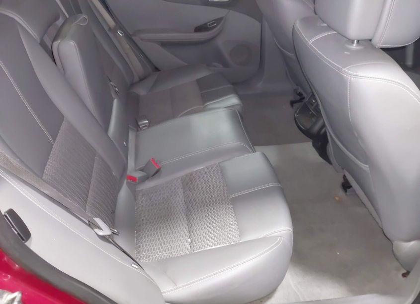 Photo 8 of 2014 Chevrolet Impala 2LT (VIN 1G1125S33EU111055)