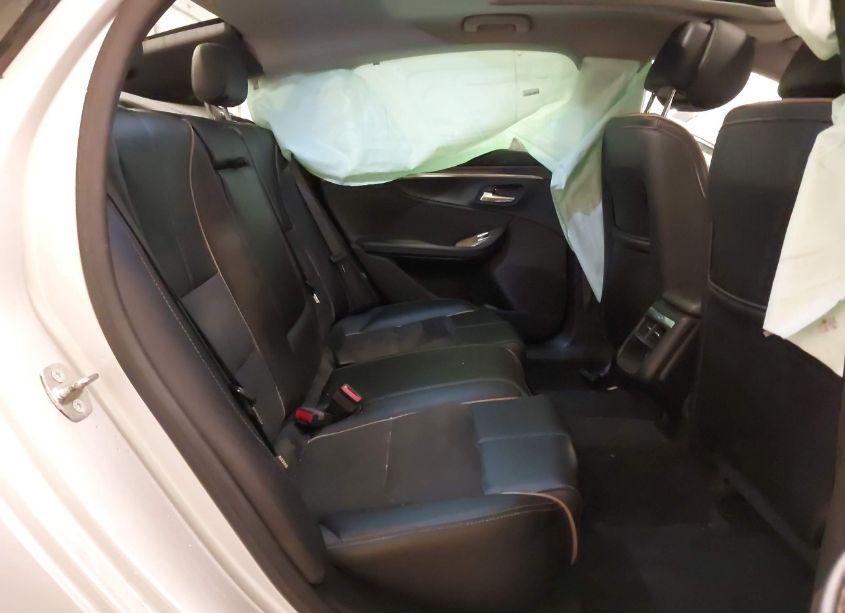 Photo 8 of 2014 Chevrolet Impala 2LT (VIN 1G1125S33EU145920)