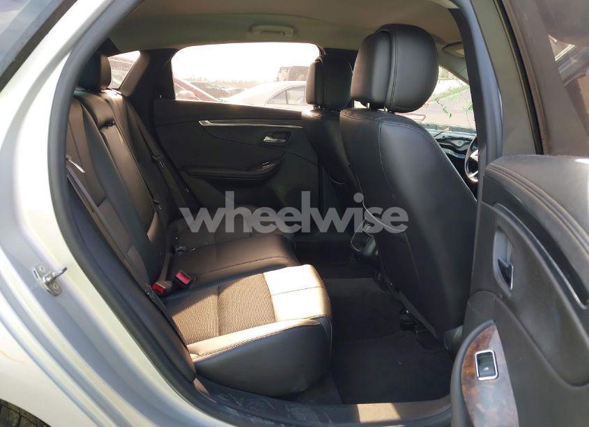 Photo 8 of 2014 Chevrolet Impala 2LT (VIN 1G1125S34EU127264)