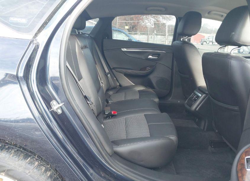 Photo 8 of 2015 Chevrolet Impala 2LT (VIN 1G1125S34FU108019)