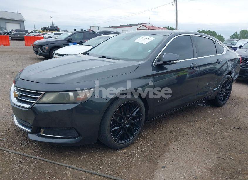 Photo 2 of 2015 Chevrolet Impala 2LT (VIN 1G1125S34FU108814)