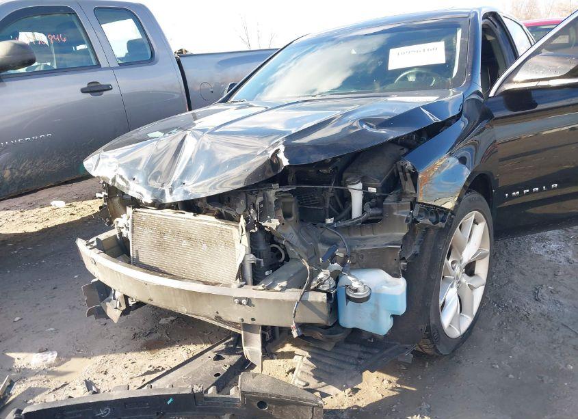 Photo 6 of 2015 Chevrolet Impala 2LT (VIN 1G1125S34FU111132)