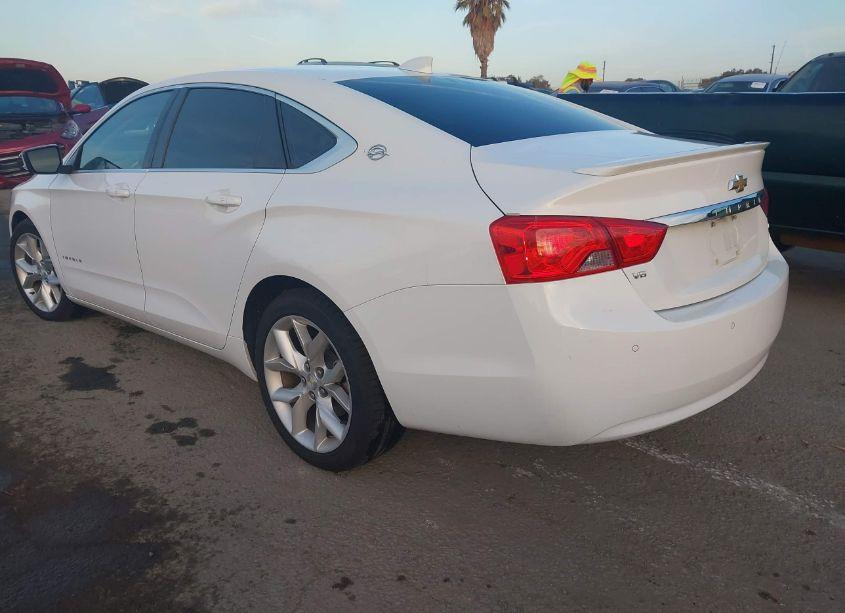 Photo 3 of 2015 Chevrolet Impala 2LT (VIN 1G1125S34FU130523)
