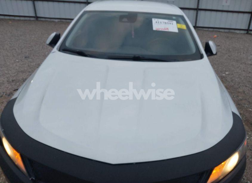 Photo 6 of 2015 Chevrolet Impala 2LT (VIN 1G1125S34FU135351)