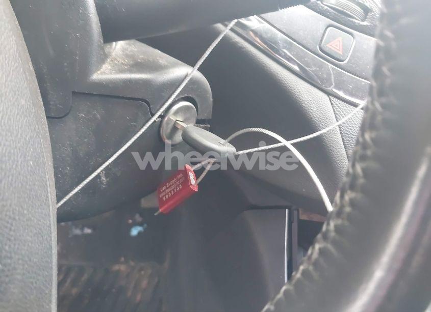 Photo 10 of 2014 Chevrolet Impala 2LT (VIN 1G1125S35EU141335)