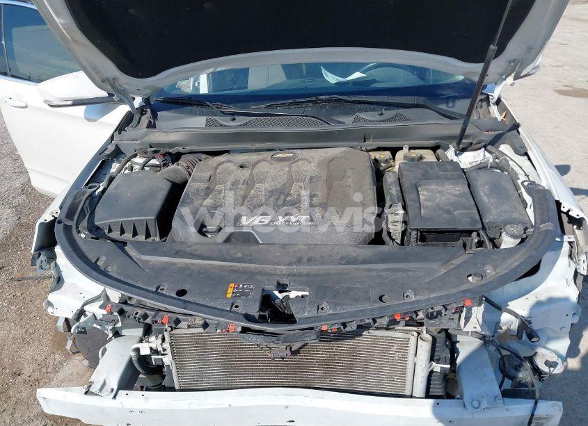 Photo 10 of 2015 Chevrolet Impala 2LT (VIN 1G1125S35FU138193)