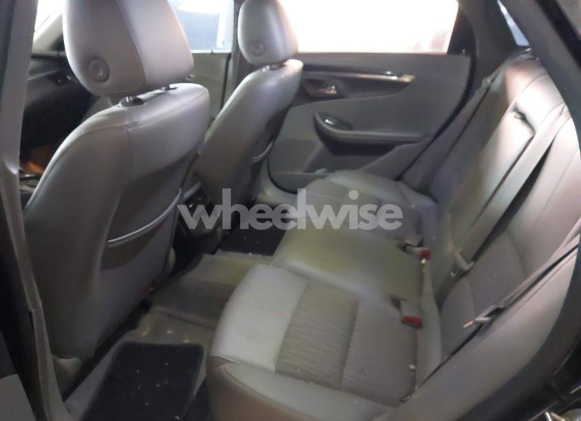 Photo 8 of 2015 Chevrolet Impala 2LT (VIN 1G1125S37FU108547)