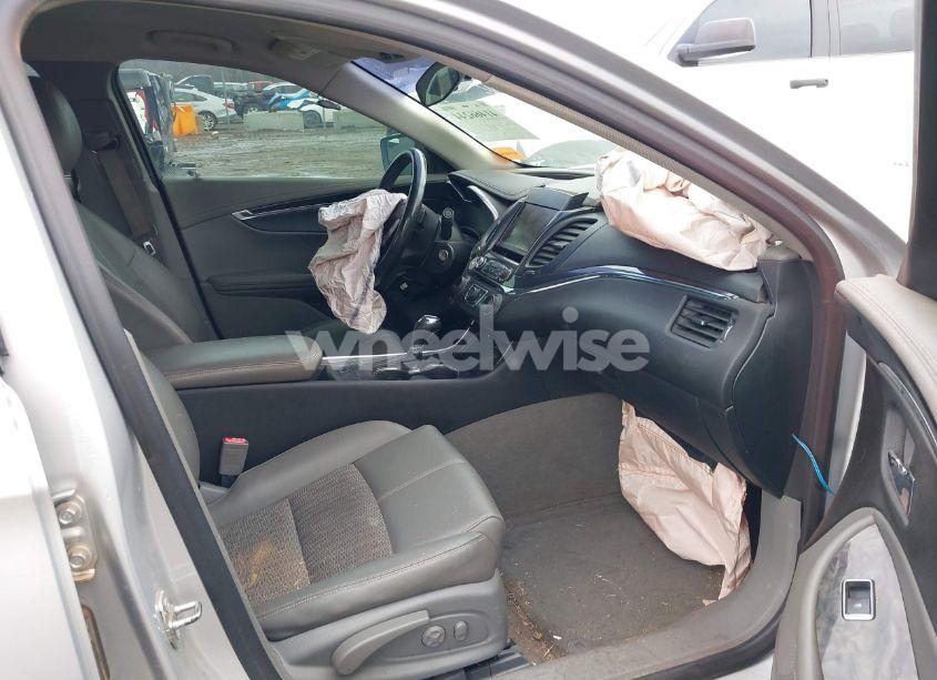 Photo 5 of 2014 Chevrolet Impala 2LT (VIN 1G1125S38EU109768)