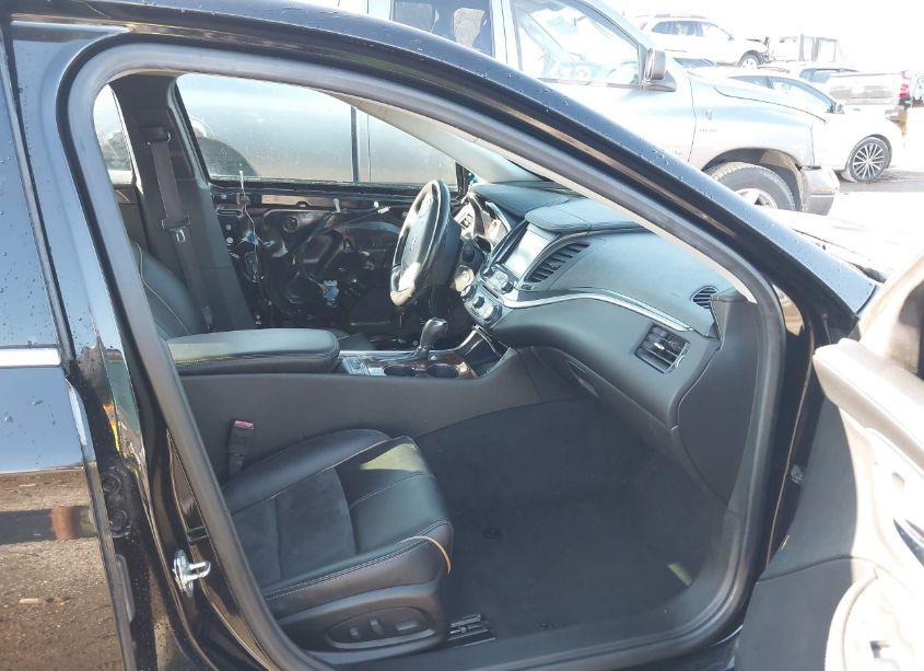 Photo 5 of 2015 Chevrolet Impala 2LT (VIN 1G1125S38FU143419)