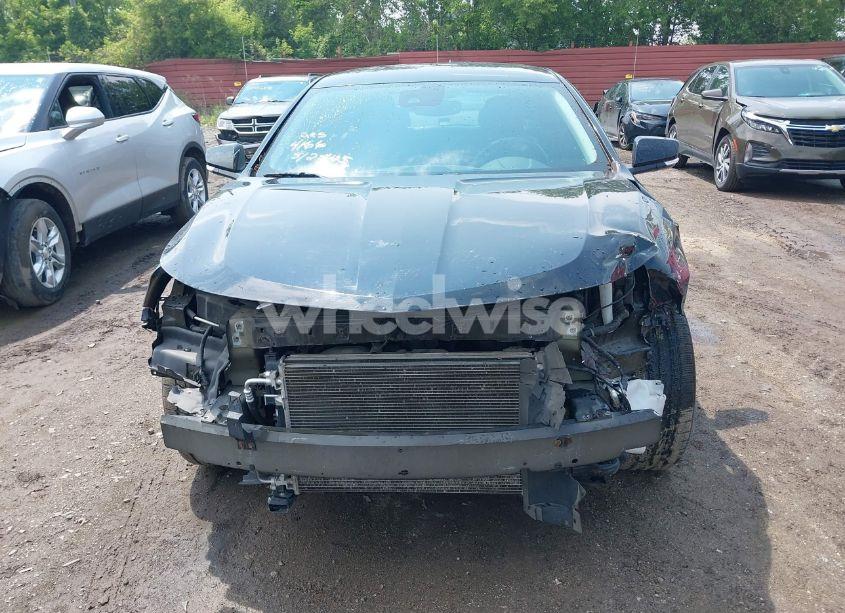 Photo 6 of 2015 Chevrolet Impala 2LT (VIN 1G1125S39FU124166)