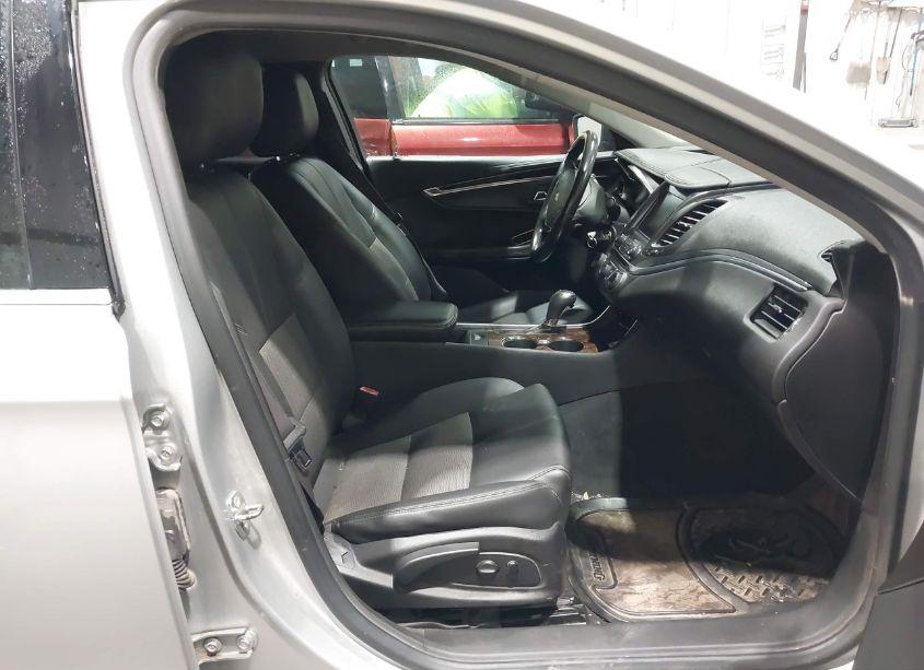 Photo 5 of 2015 Chevrolet Impala 2LT (VIN 1G1125S3XFU120112)