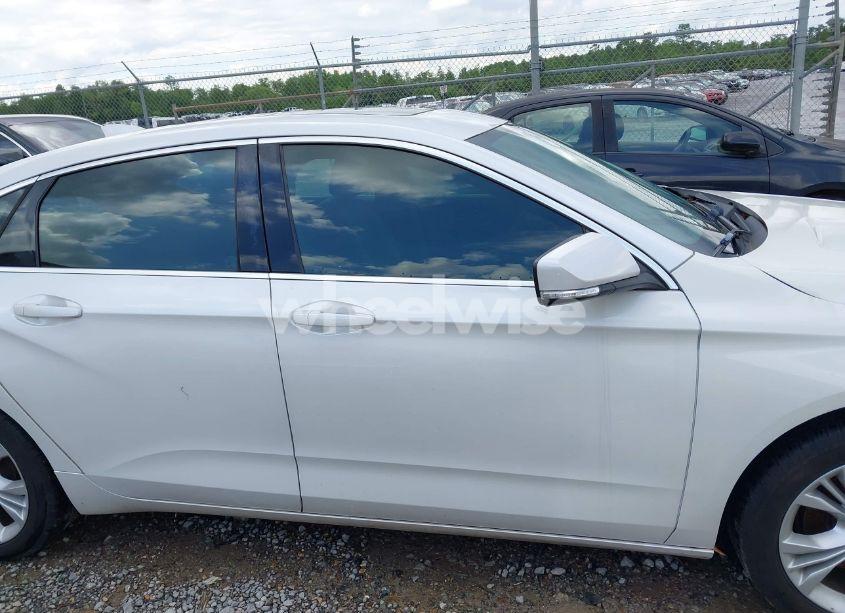 Photo 12 of 2015 Chevrolet Impala 2LT (VIN 1G1125S3XFU134365)