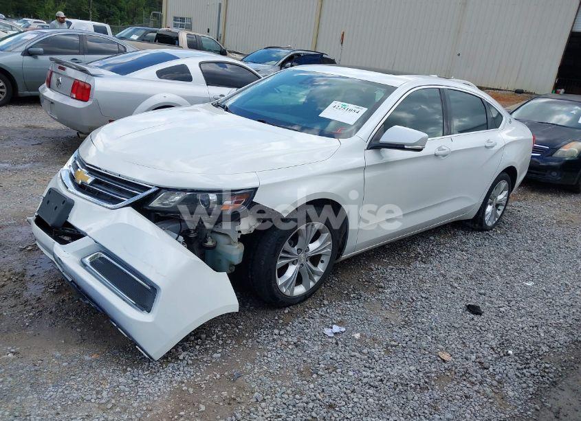Photo 2 of 2015 Chevrolet Impala 2LT (VIN 1G1125S3XFU134365)