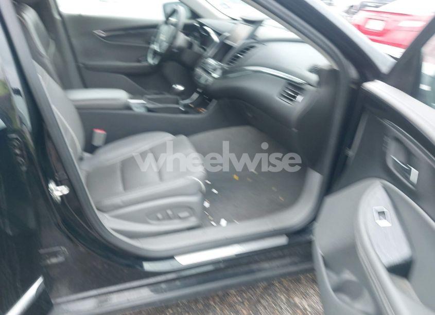 Photo 5 of 2017 Chevrolet Impala 2LZ (VIN 1G1145S32HU144126)