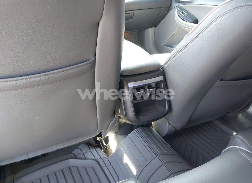 Photo 21 of 2017 Chevrolet Impala 2LZ (VIN 1G1145S33HU144815)