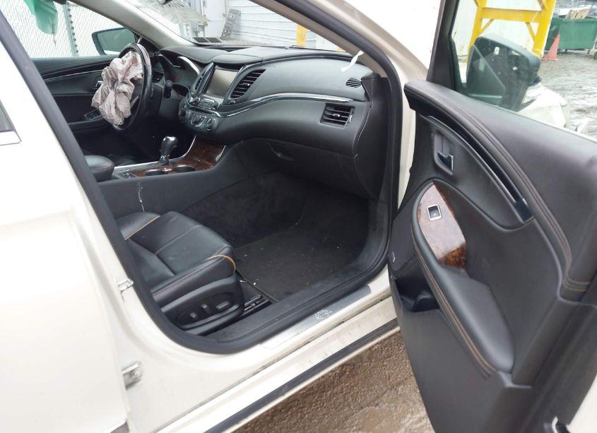 Photo 5 of 2014 Chevrolet Impala 2LZ (VIN 1G1155S30EU123834)