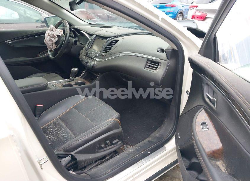 Photo 5 of 2014 Chevrolet Impala 2LZ (VIN 1G1155S3XEU130760)