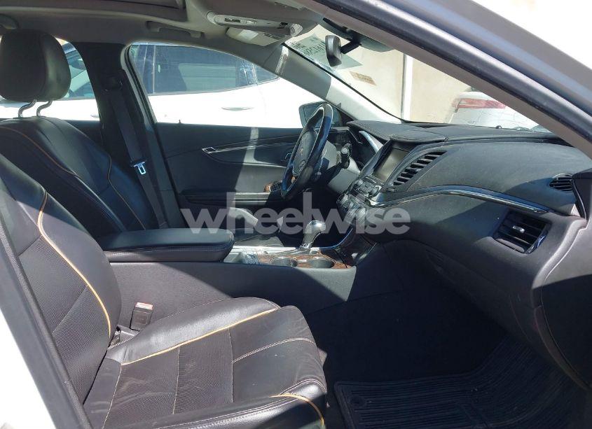 Photo 5 of 2015 Chevrolet Impala 2LZ (VIN 1G1165S31FU131553)