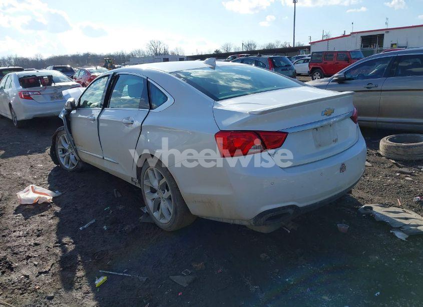 Photo 3 of 2015 Chevrolet Impala 2LZ (VIN 1G1165S3XFU126285)