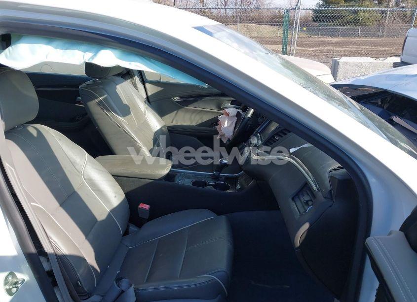 Photo 5 of 2015 Chevrolet Impala 2LZ (VIN 1G1165S3XFU126285)