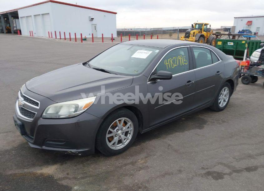 Photo 2 of 2013 Chevrolet Malibu 1FL (VIN 1G11A5SA1DF323554)