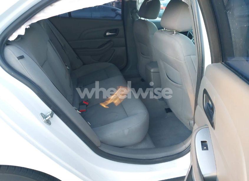 Photo 8 of 2016 Chevrolet Malibu LIMITED 1FL (VIN 1G11A5SA3GU161474)