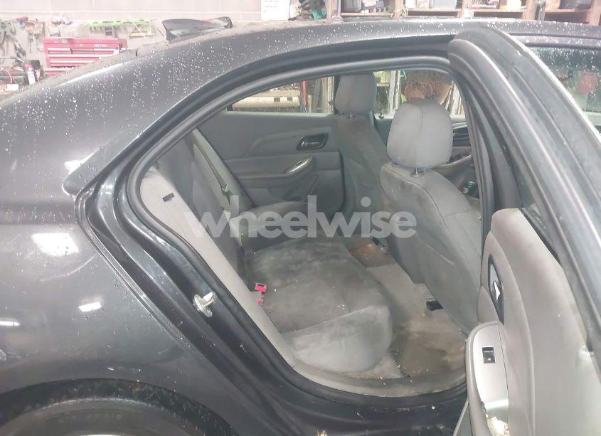 Photo 8 of 2016 Chevrolet Malibu LIMITED 1FL (VIN 1G11A5SA4GU156350)