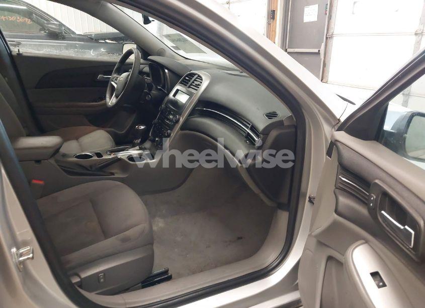 Photo 5 of 2016 Chevrolet Malibu LIMITED 1FL (VIN 1G11A5SAXGU157678)