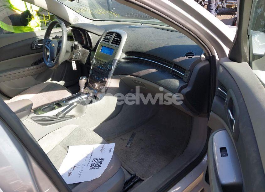 Photo 5 of 2015 Chevrolet Malibu 1FL (VIN 1G11A5SL1FU122592)