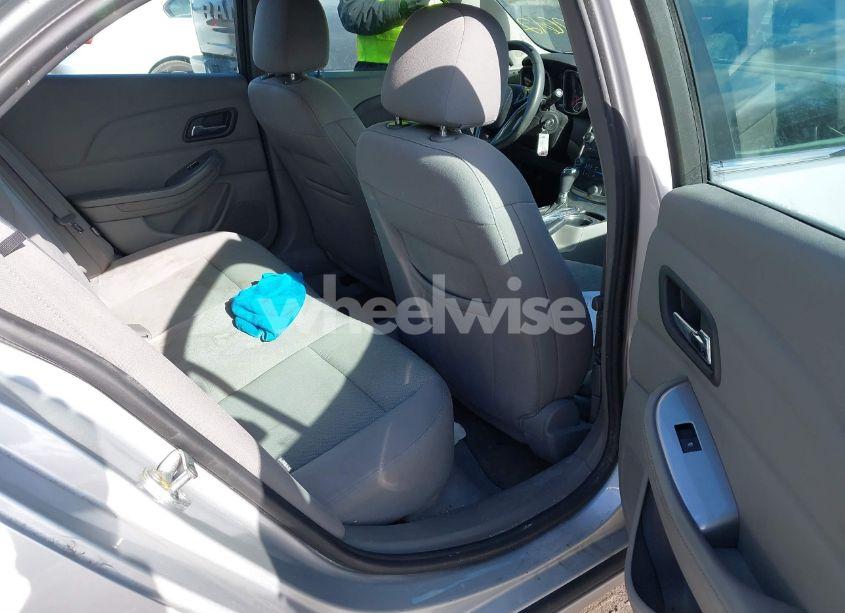 Photo 8 of 2015 Chevrolet Malibu 1FL (VIN 1G11A5SL1FU122592)