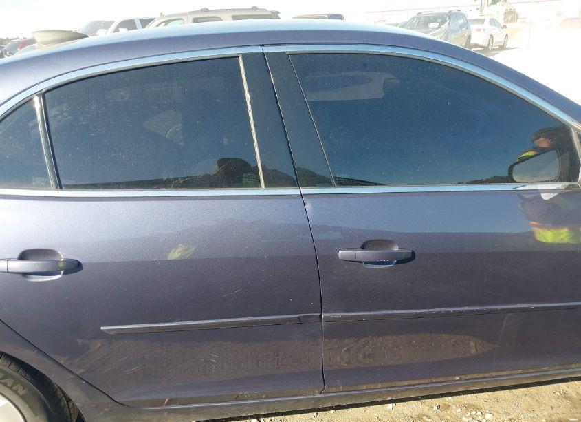 Photo 13 of 2015 Chevrolet Malibu 1FL (VIN 1G11A5SL2FF214542)