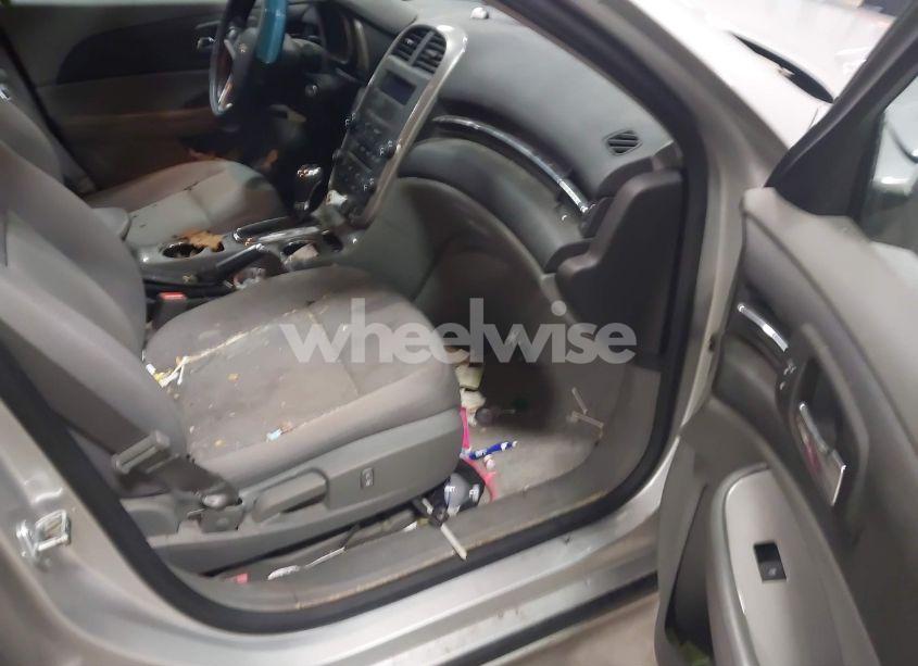 Photo 5 of 2015 Chevrolet Malibu 1FL (VIN 1G11A5SL2FF281237)