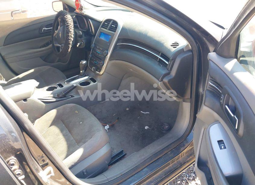 Photo 5 of 2015 Chevrolet Malibu 1FL (VIN 1G11A5SL3FF180756)
