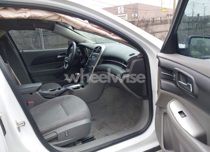 Photo 5 of 2015 Chevrolet Malibu 1FL (VIN 1G11A5SL8FF121797)