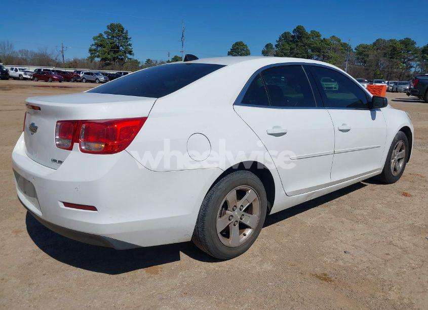 Photo 4 of 2013 Chevrolet Malibu 1LS (VIN 1G11B5SA0DF131992)