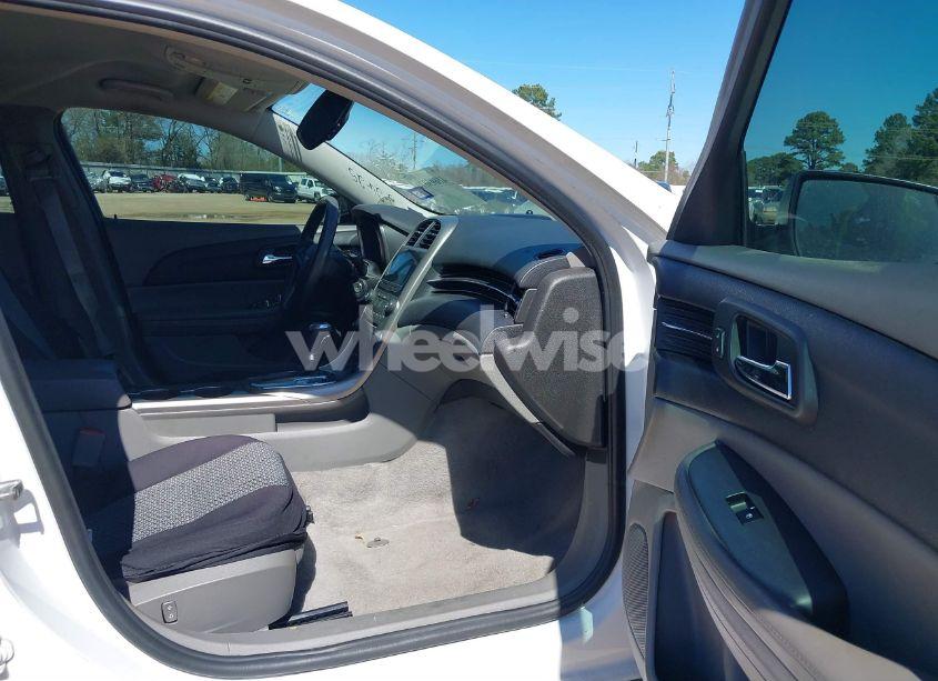 Photo 5 of 2013 Chevrolet Malibu 1LS (VIN 1G11B5SA0DF131992)
