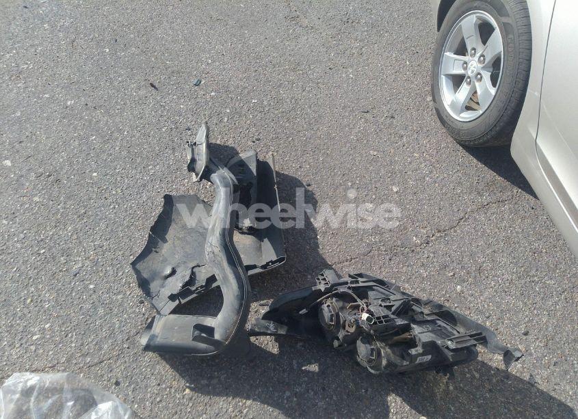 Photo 11 of 2013 Chevrolet Malibu 1LS (VIN 1G11B5SA0DF230375)