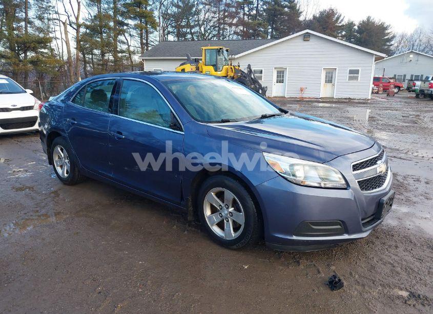 2013 Chevrolet Malibu 1LS (VIN 1G11B5SA0DF345252) main photo