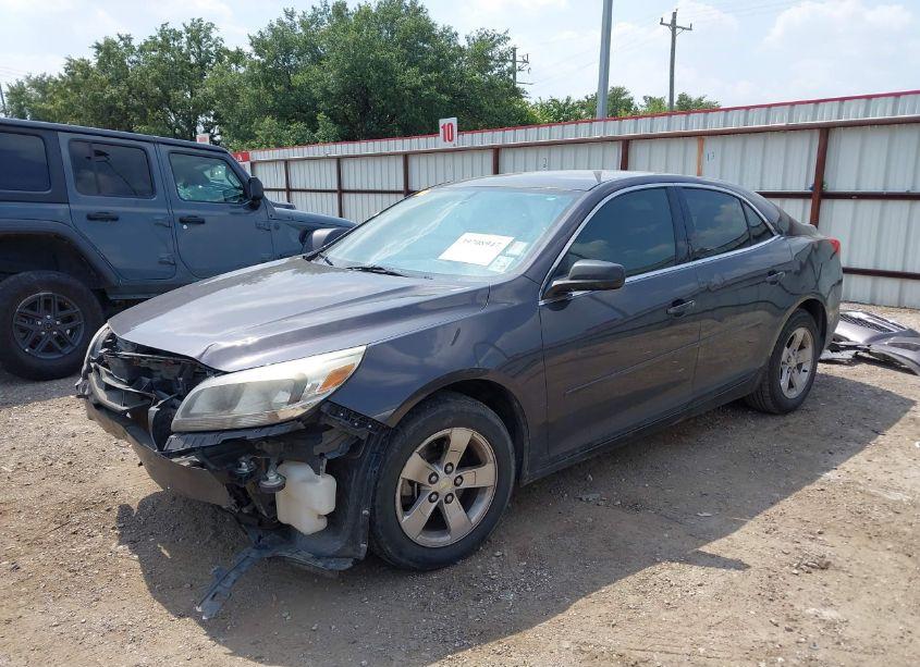 Photo 2 of 2013 Chevrolet Malibu 1LS (VIN 1G11B5SA0DF346997)