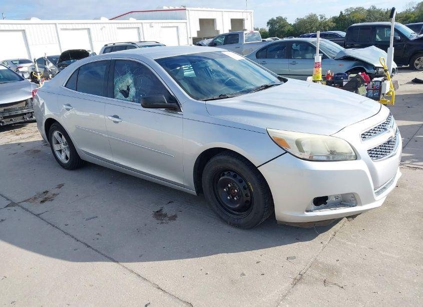 2013 Chevrolet Malibu 1LS (VIN 1G11B5SA0DF350595) main photo