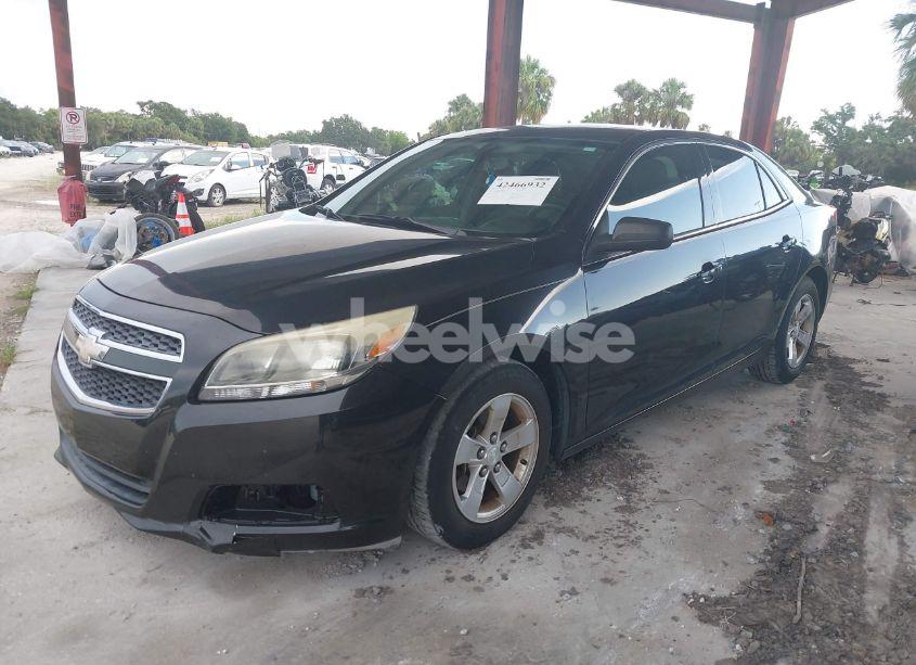 Photo 2 of 2013 Chevrolet Malibu 1LS (VIN 1G11B5SA1DF169456)