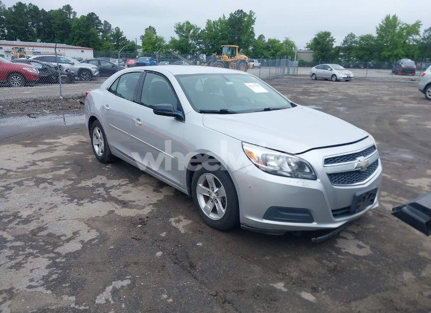 2013 Chevrolet Malibu 1LS (VIN 1G11B5SA1DF174494) main photo