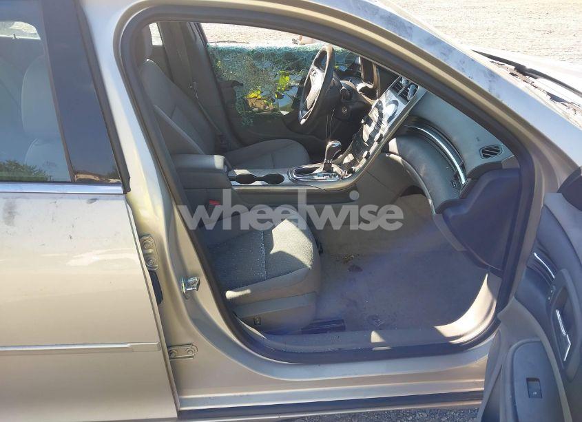 Photo 5 of 2013 Chevrolet Malibu 1LS (VIN 1G11B5SA1DF235424)